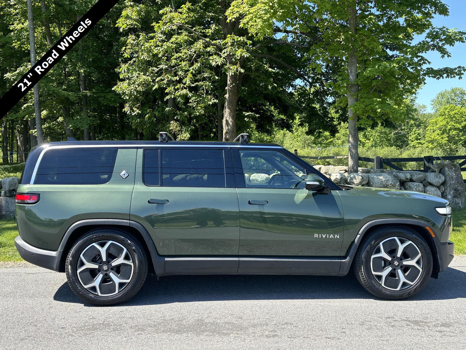 2024 Rivian R1S Adventure Dual-Motor Standard+ Pack's photo