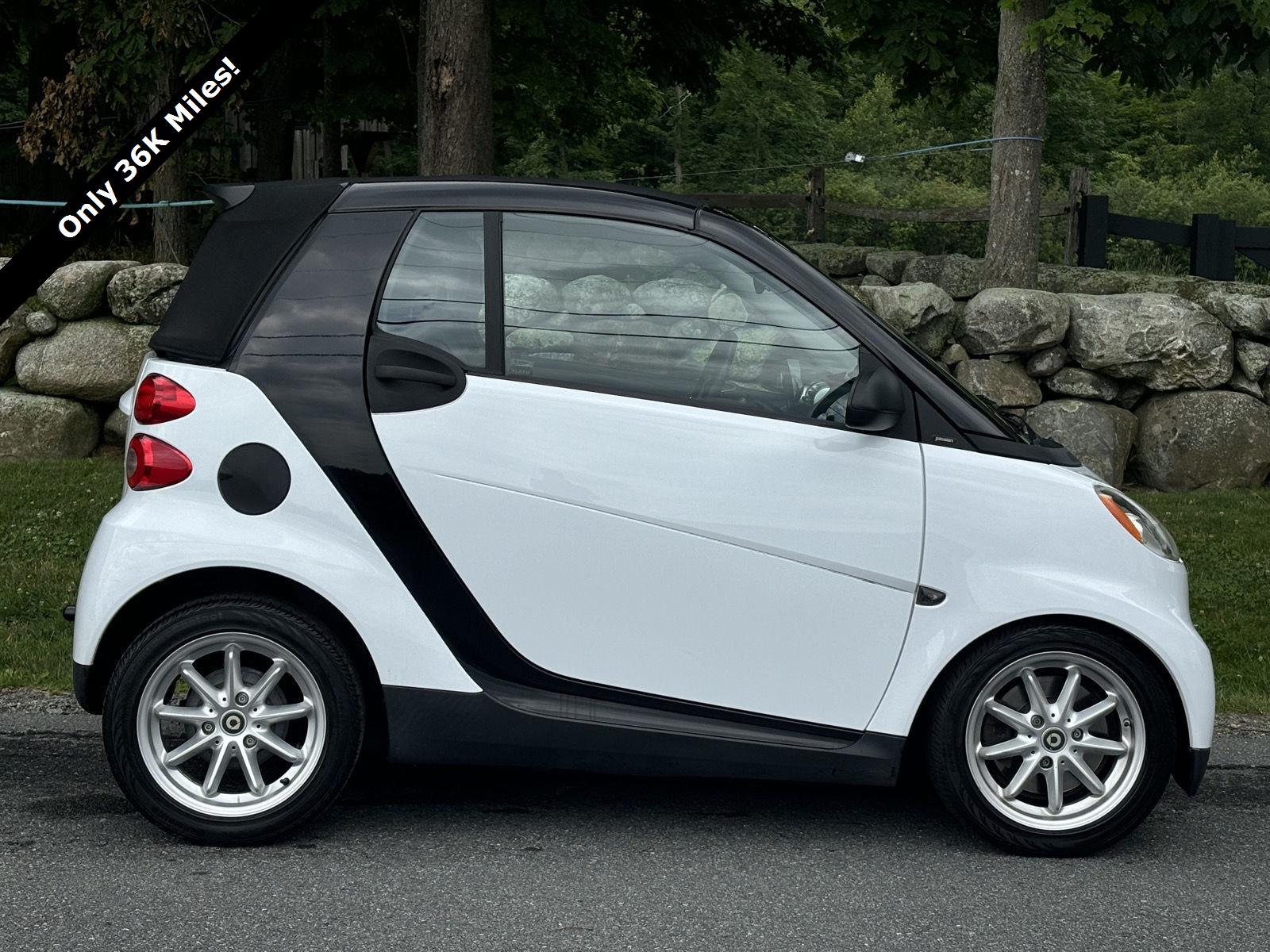 2008 smart fortwo passion cabriolet's photo