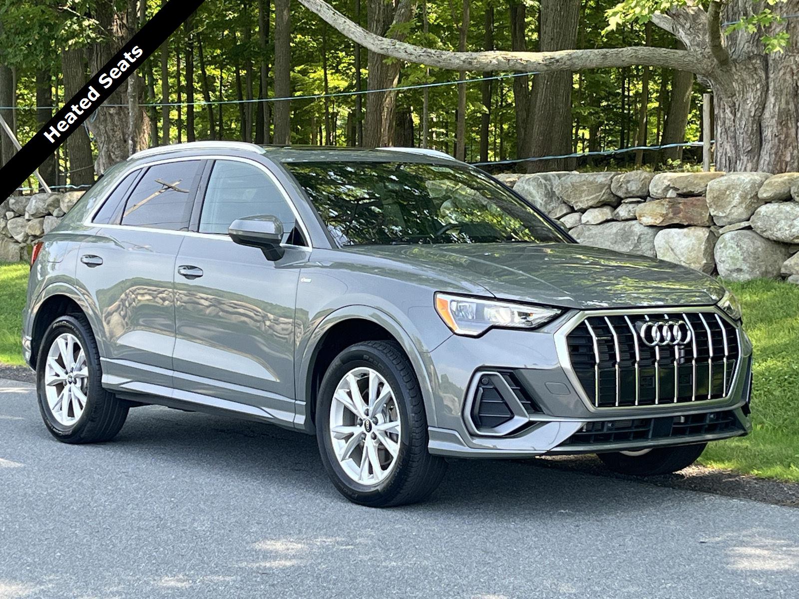 Chronos Gray Metallic 2022 Audi Q3 SUV / Crossover All-Wheel Drive Automatic