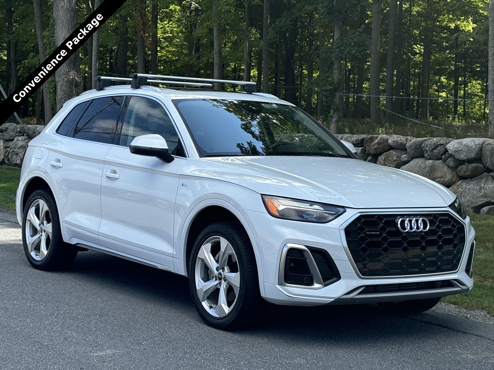 Glacier White Metallic 2023 Audi Q5 SUV / Crossover All-Wheel Drive Automatic