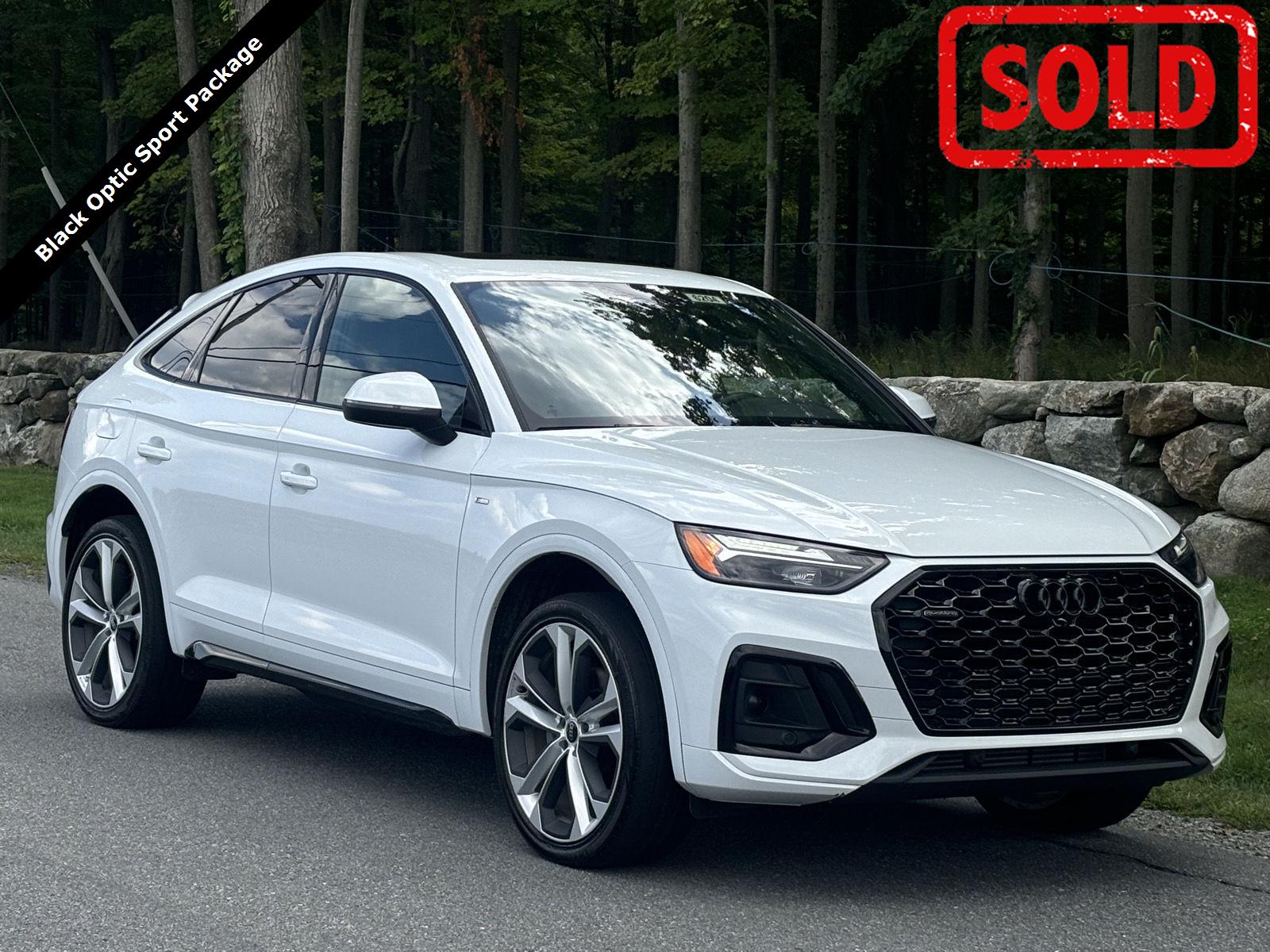 Glacier White Metallic 2023 Audi Q5 Sportback Sedan All-Wheel Drive Automatic