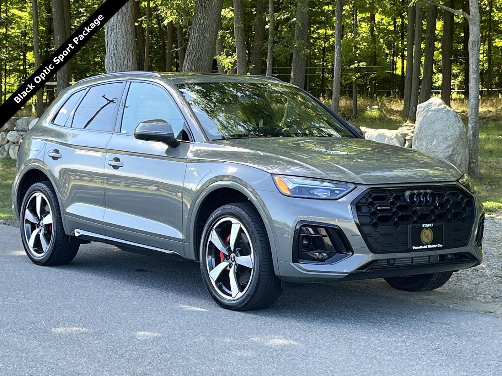 Chronos Gray Metallic 2024 Audi Q5 SUV / Crossover All-Wheel Drive Automatic