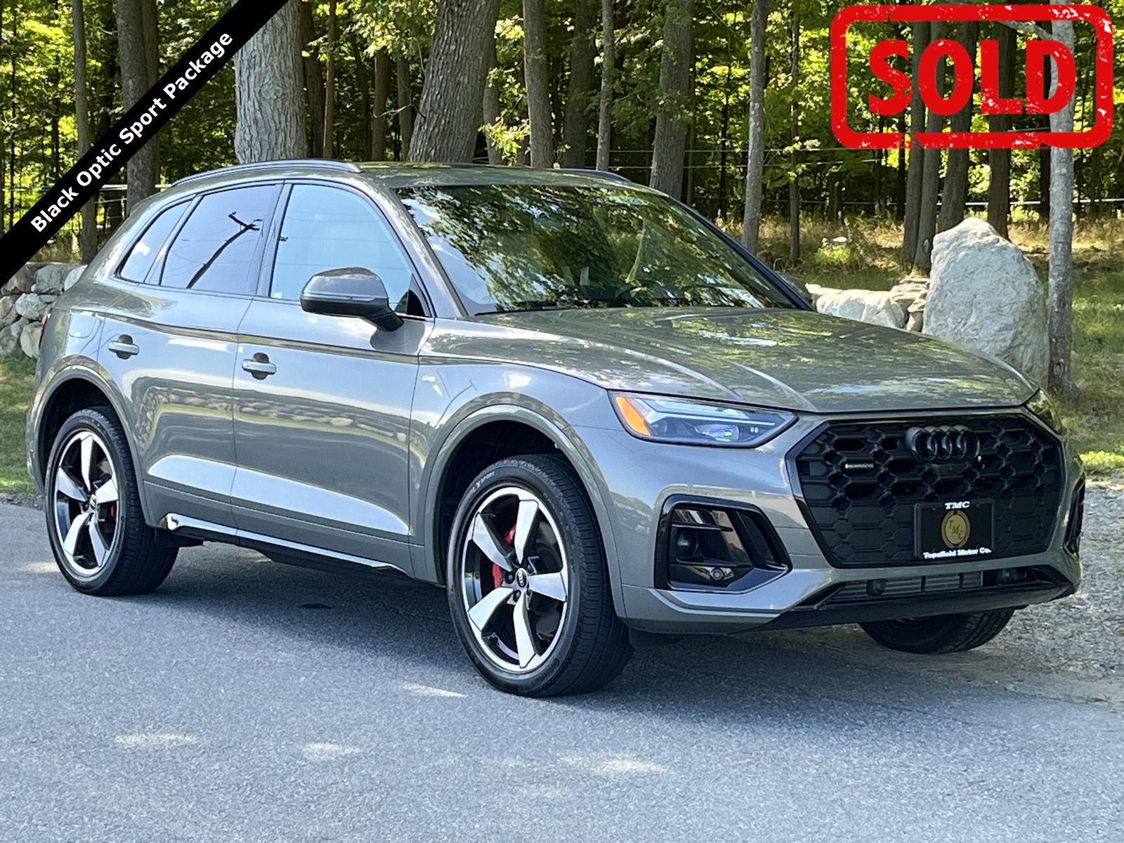 Chronos Gray Metallic 2024 Audi Q5 SUV / Crossover All-Wheel Drive Automatic