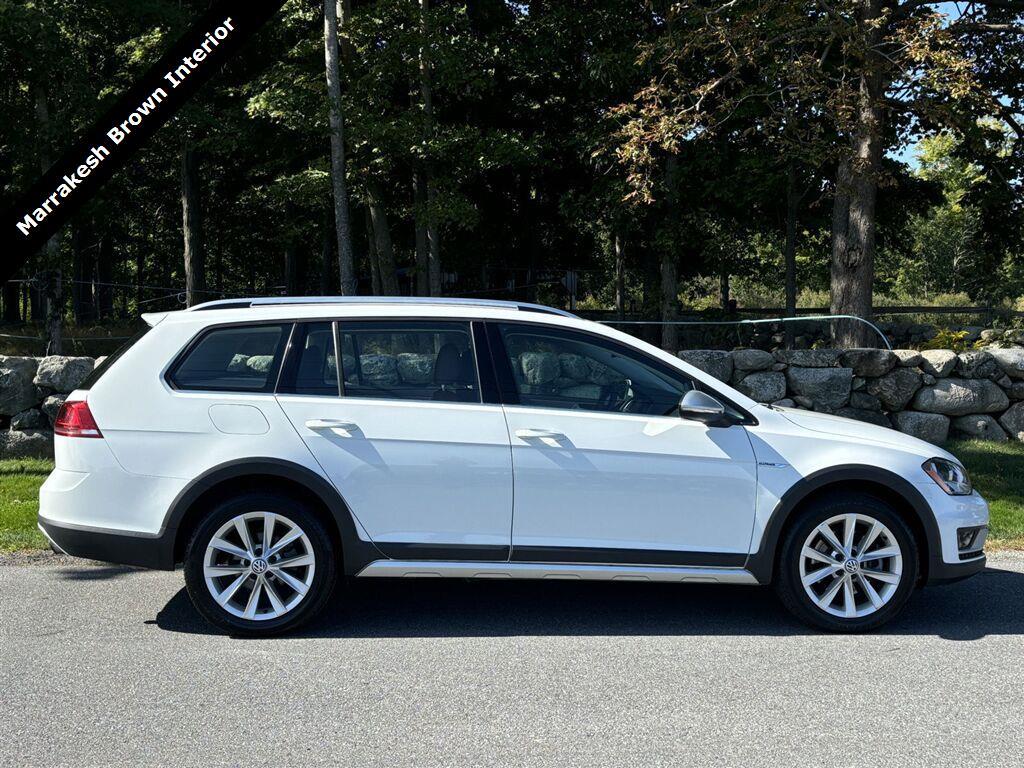 2017 Volkswagen Golf Alltrack