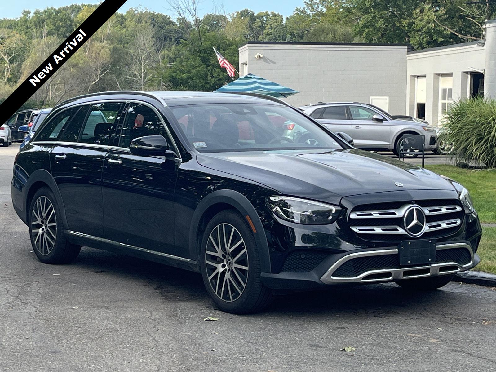 2023 Mercedes-Benz E-Class All-Terrain Negro Vagón Tracción en las cuatro ruedas Automática