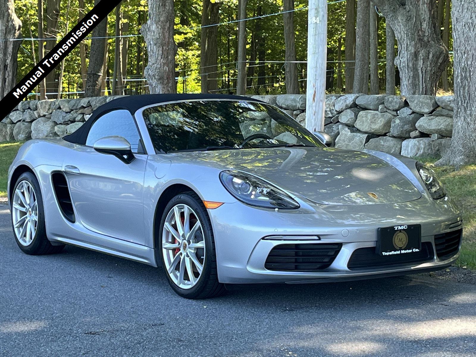 GT Silver Metallic 2022 Porsche 718 Boxster Convertible Rear-Wheel Drive 6-Speed Manual