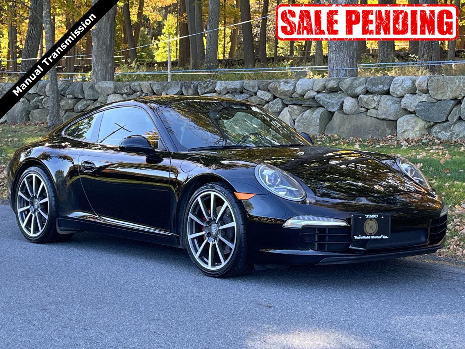 Black 2014 Porsche 911 Coupe Rear-Wheel Drive 7-Speed Manual