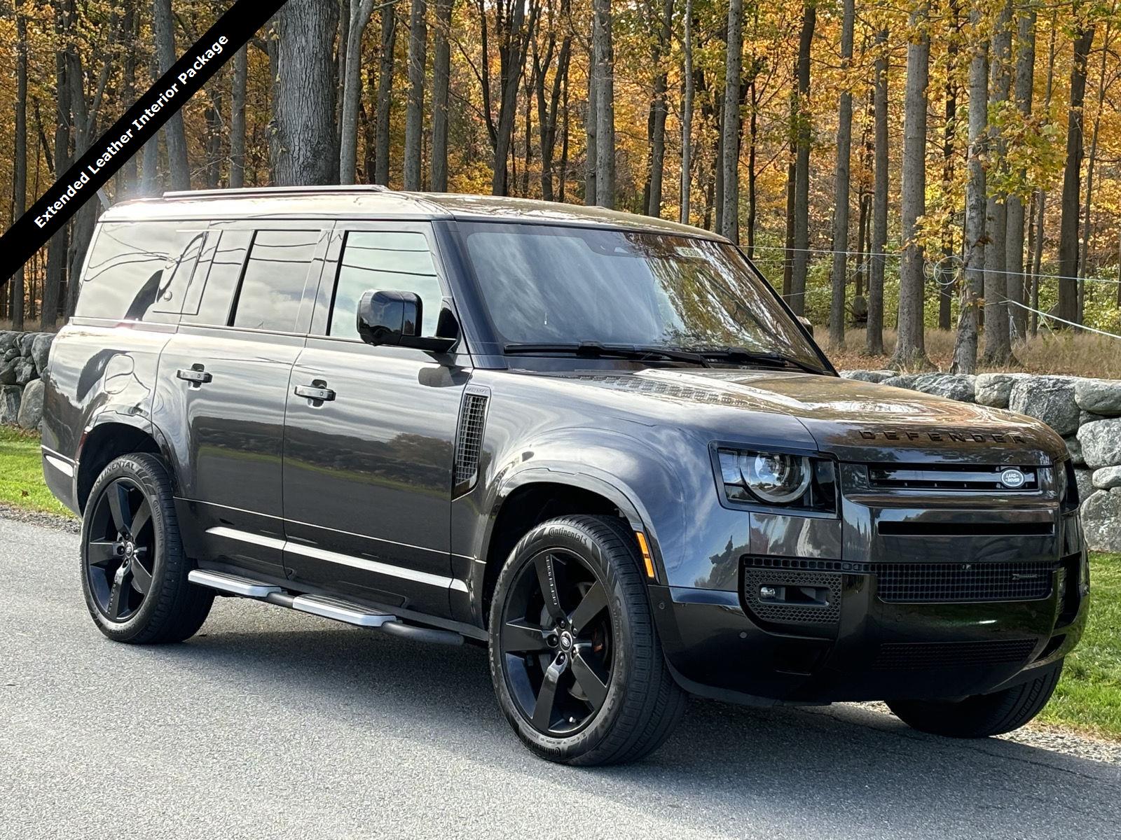 2023 Land Rover Defender 130 X-Dynamic SE AWD