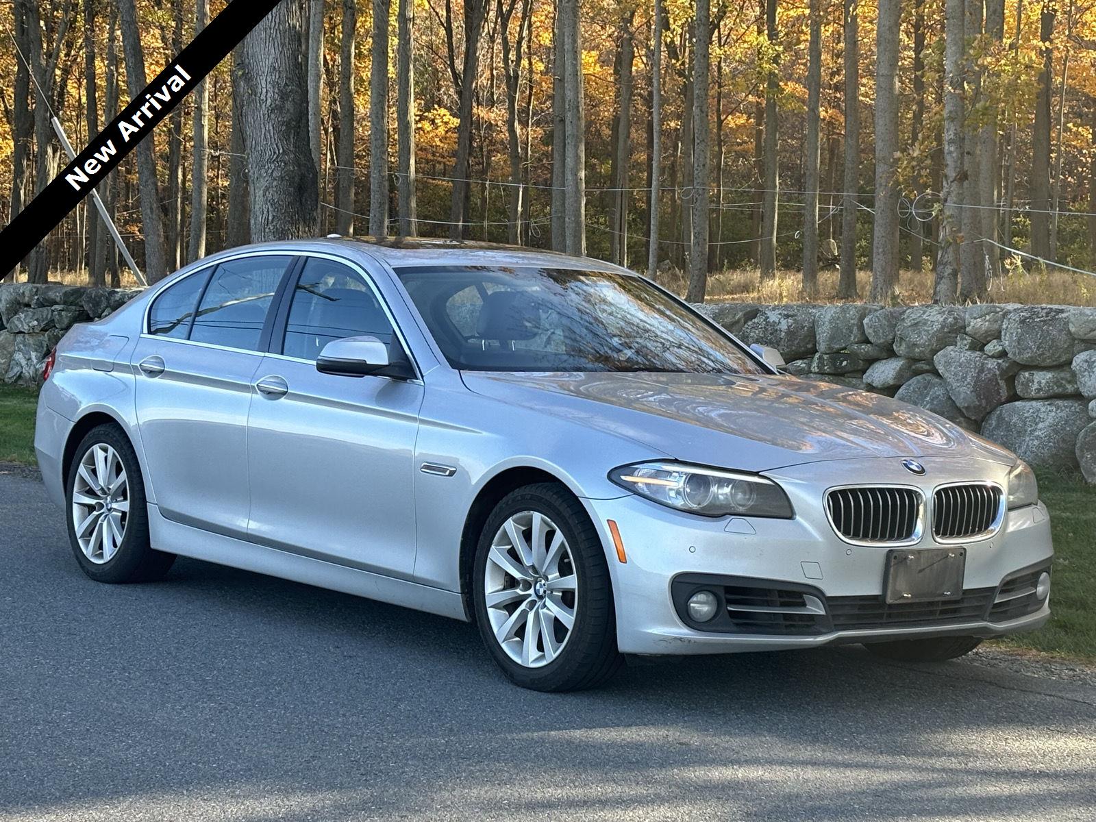 Glacier Silver Metallic 2016 BMW 5 Series Sedan All-Wheel Drive Automatic