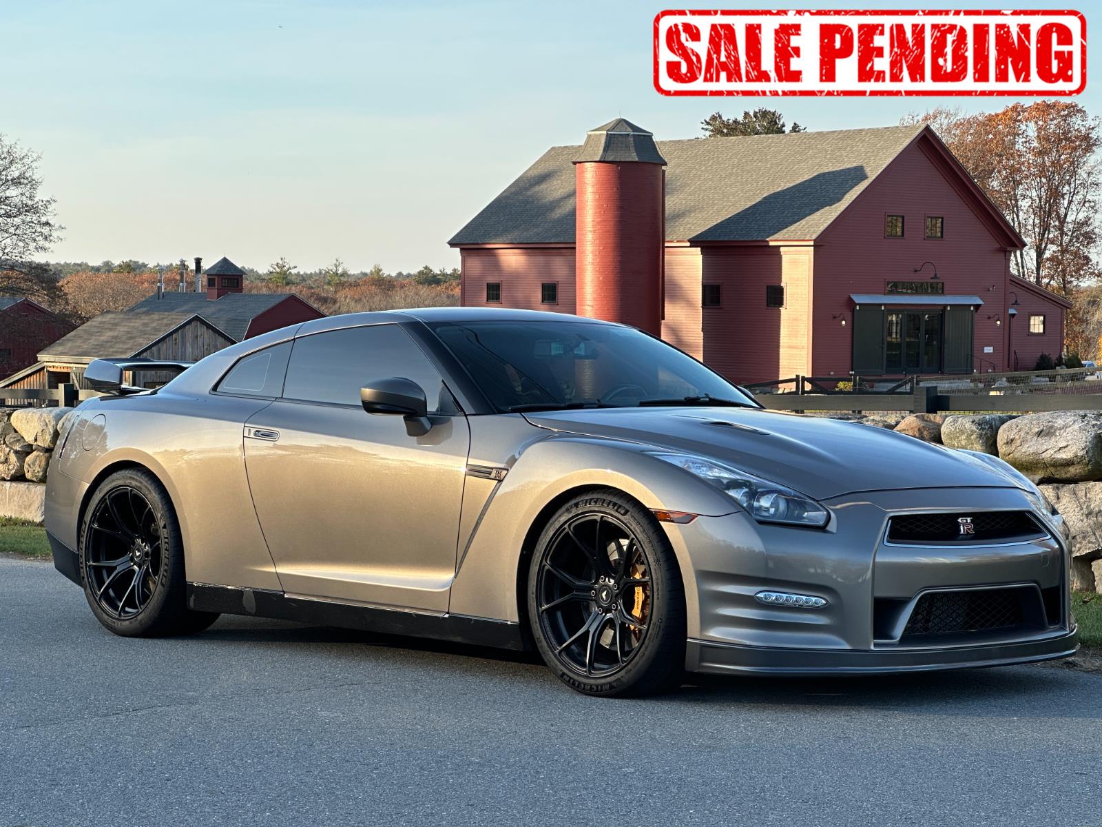 Topsfield Motor Company 2009 Nissan GTR Premium Vehicle Details