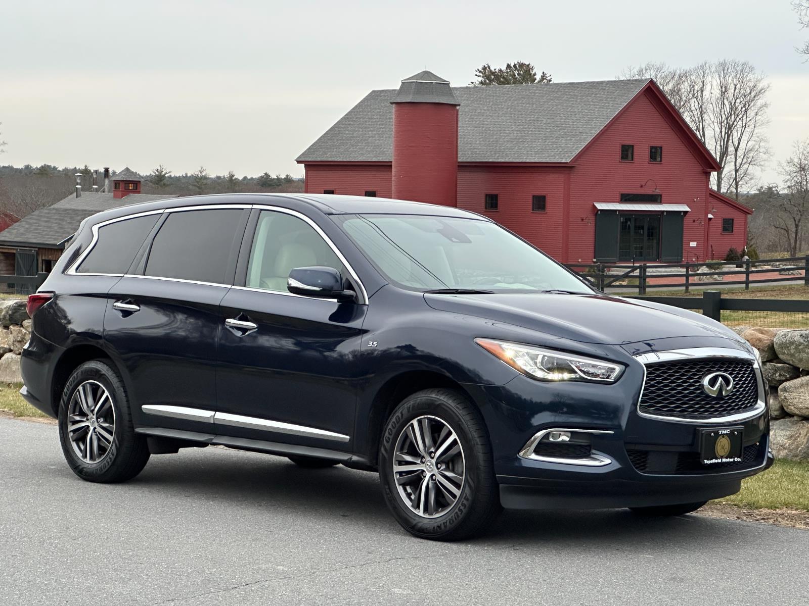 Topsfield Motor Company 2019 INFINITI QX60 PURE Vehicle Details