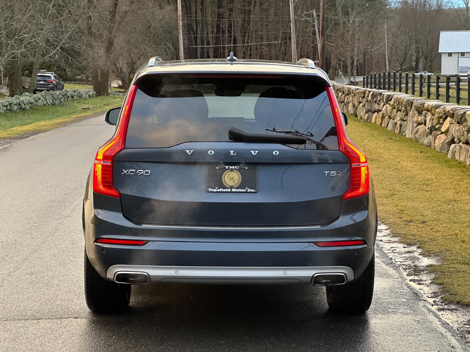 Topsfield Motor Company 2021 Volvo XC90 Momentum Vehicle Details