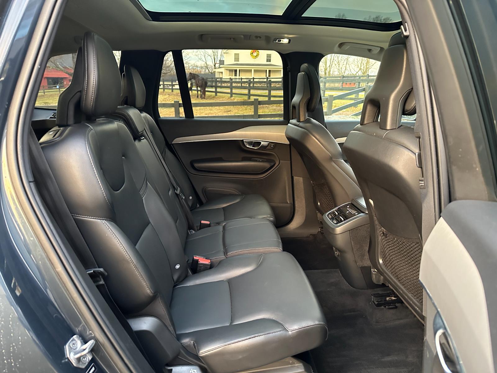 Topsfield Motor Company 2021 Volvo XC90 Momentum Vehicle Details