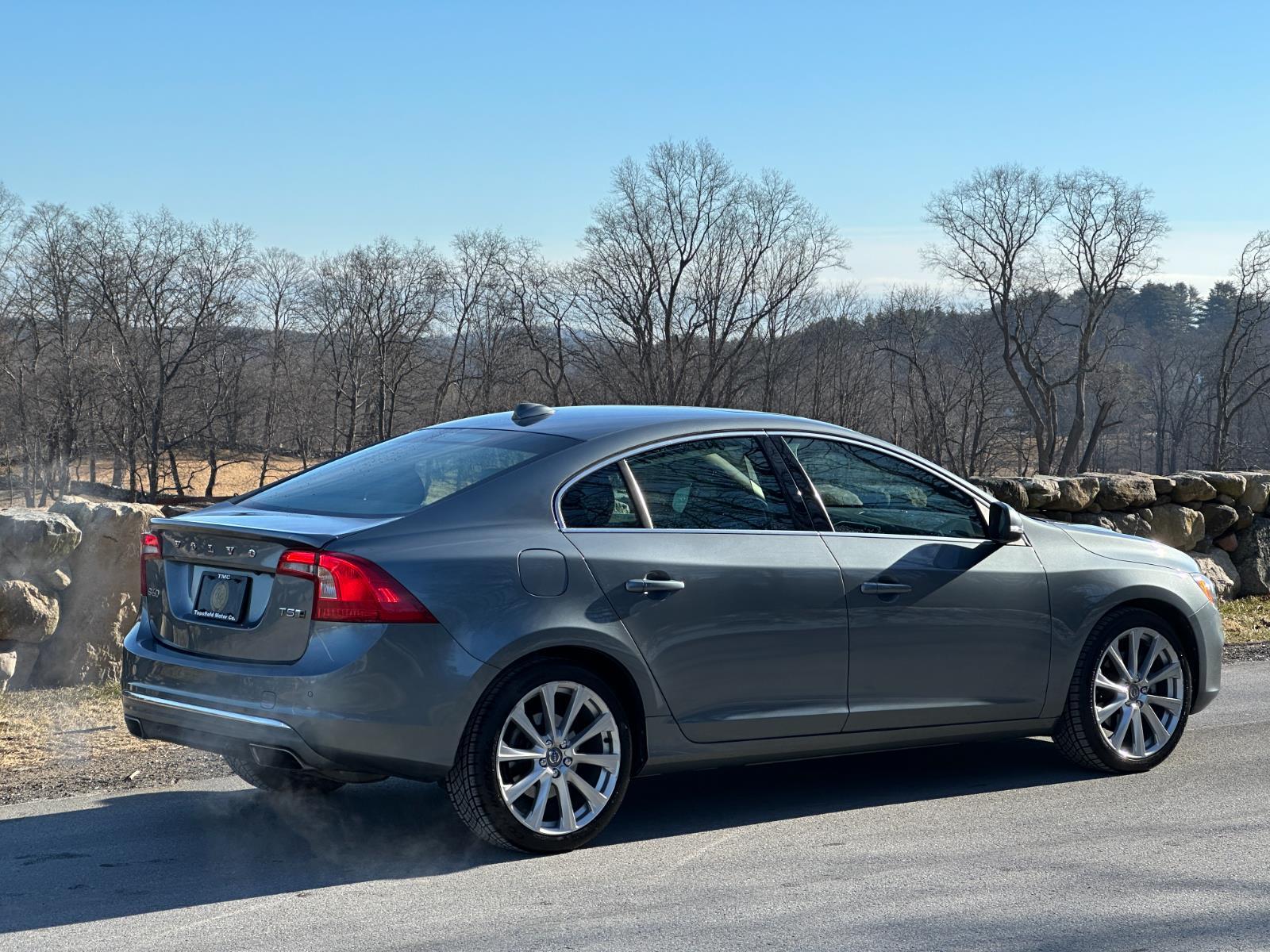 Topsfield Motor Company 2018 Volvo S60 Inscription Vehicle Details