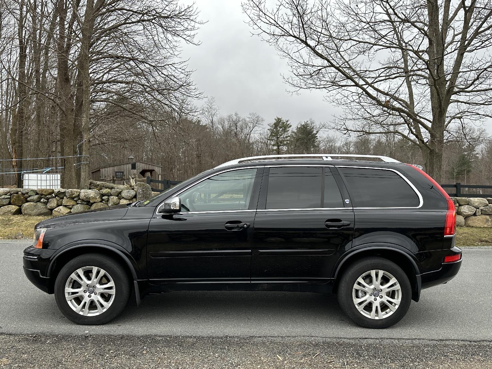 Topsfield Motor Company 2014 Volvo XC90 Vehicle Details