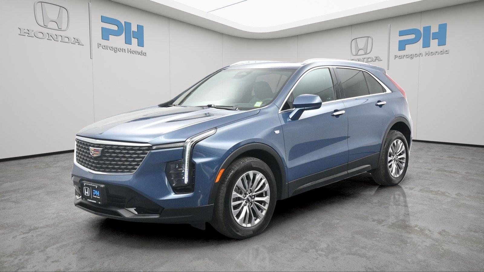 2024 Cadillac XT4 AWD Premium Luxury