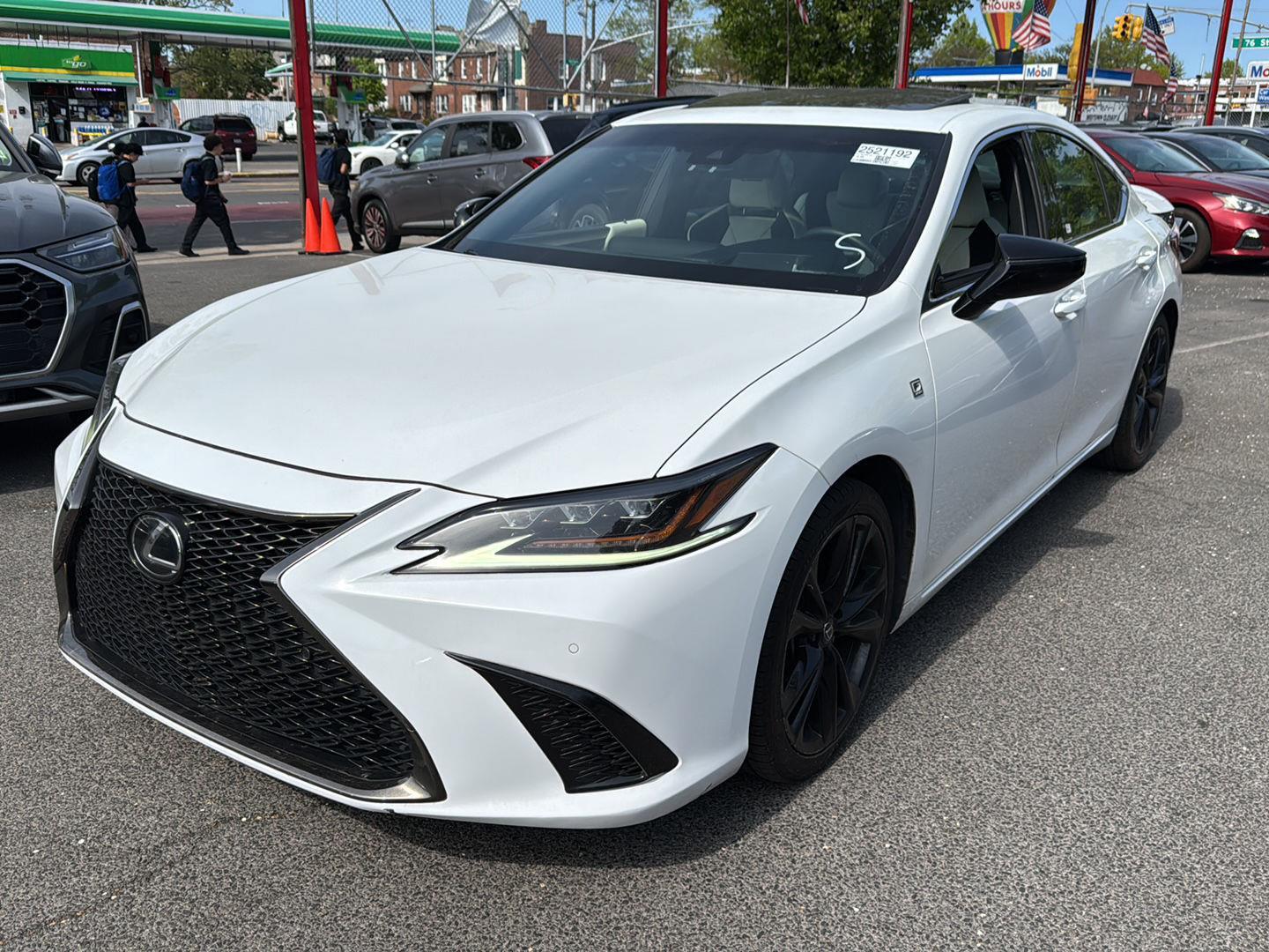 Ultra White 2021 Lexus ES 350 F Sport FWD Sedan Front-Wheel Drive Automatic