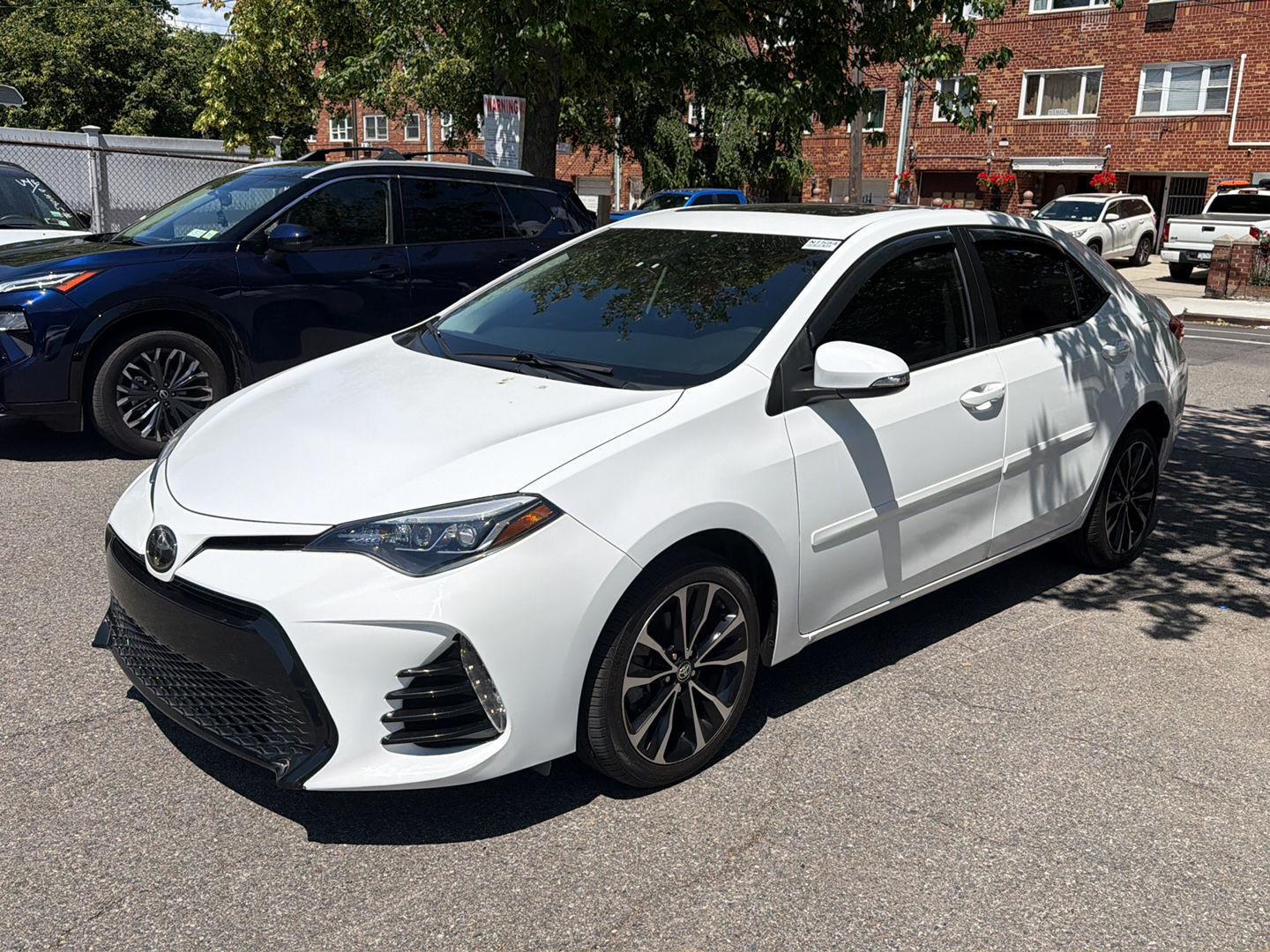 2017 Toyota Corolla XSE AT's photo