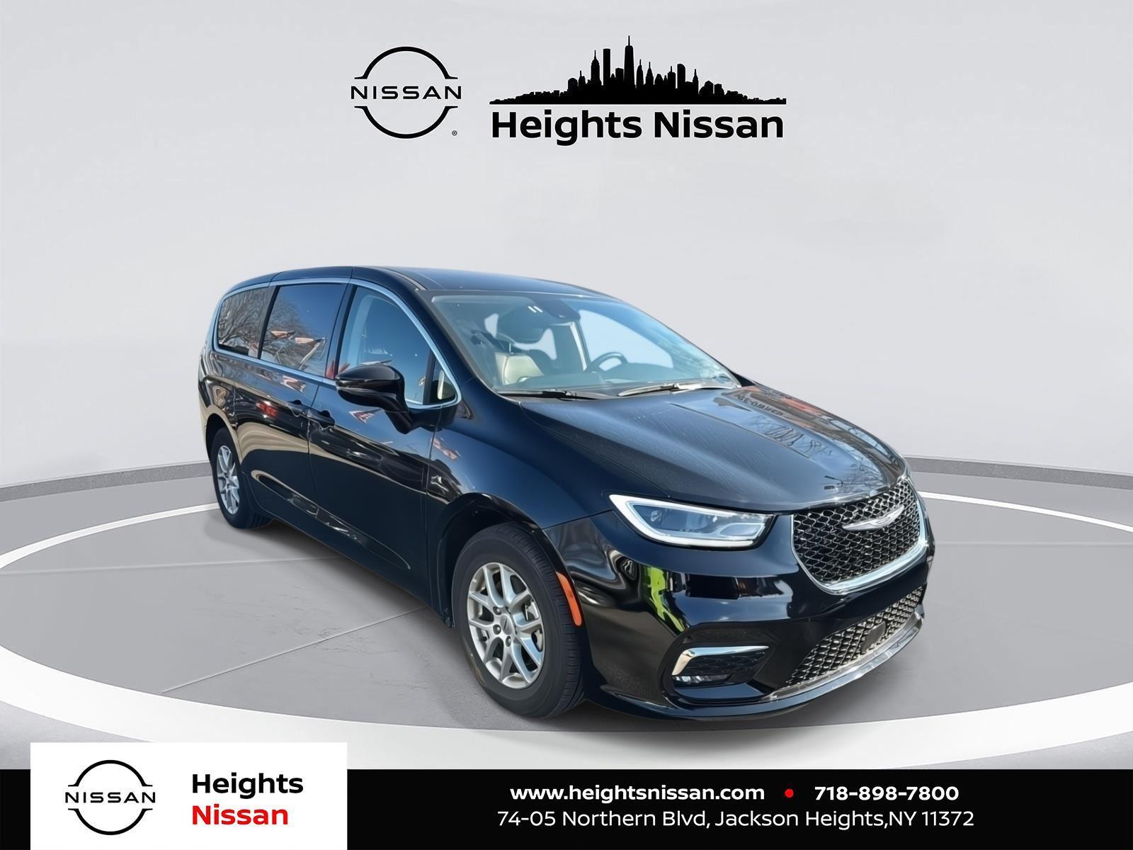 2024 Chrysler Pacifica Touring L FWD