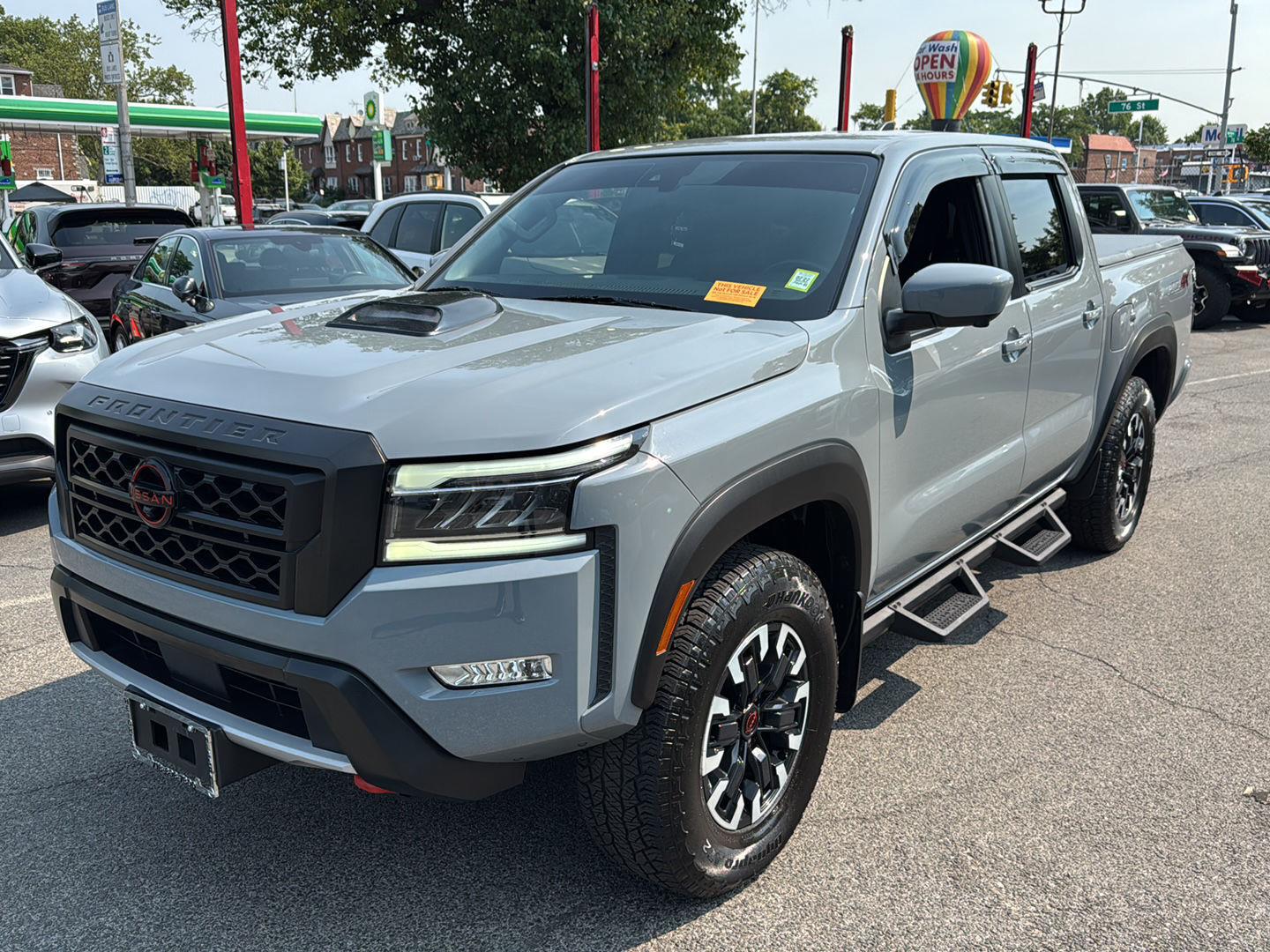 Boulder Gray Pearl 2023 Nissan Frontier Pickup Truck Four-Wheel Drive Automatic