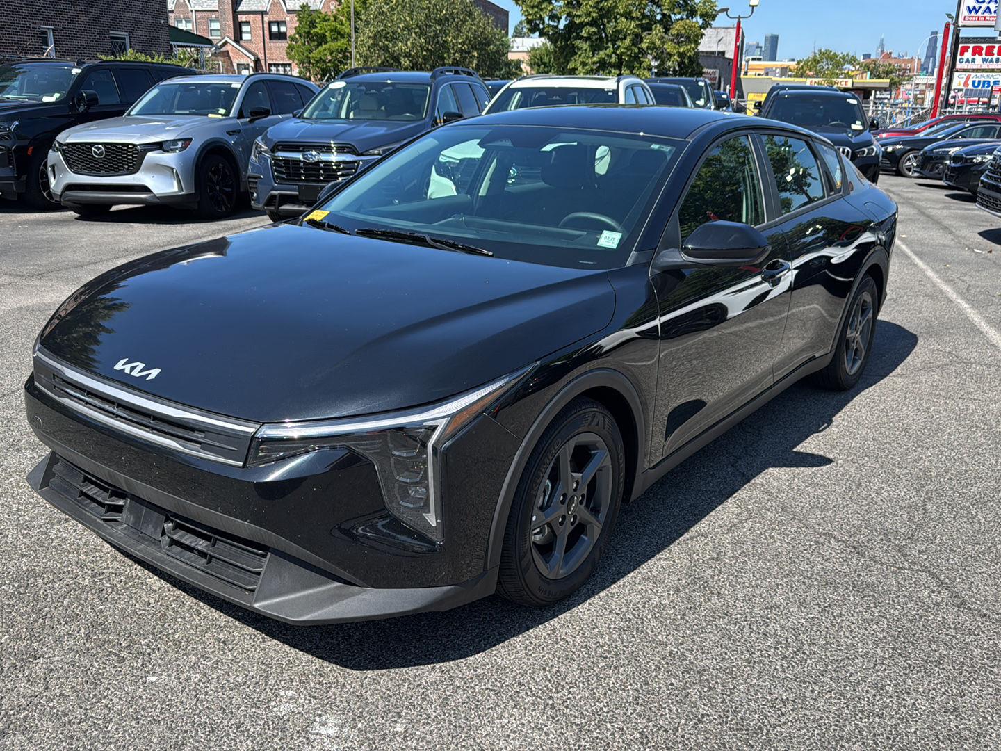 Aurora Black Pearl 2025 Kia K4 Sedan Front-Wheel Drive Continuously Variable Transmission