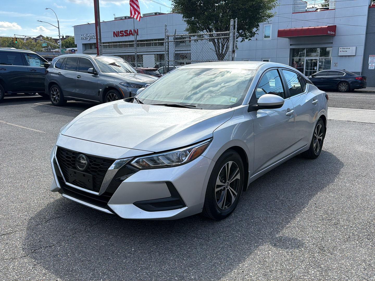 Brilliant Silver Metallic 2021 Nissan Sentra Sedan Front-Wheel Drive Continuously Variable Transmission