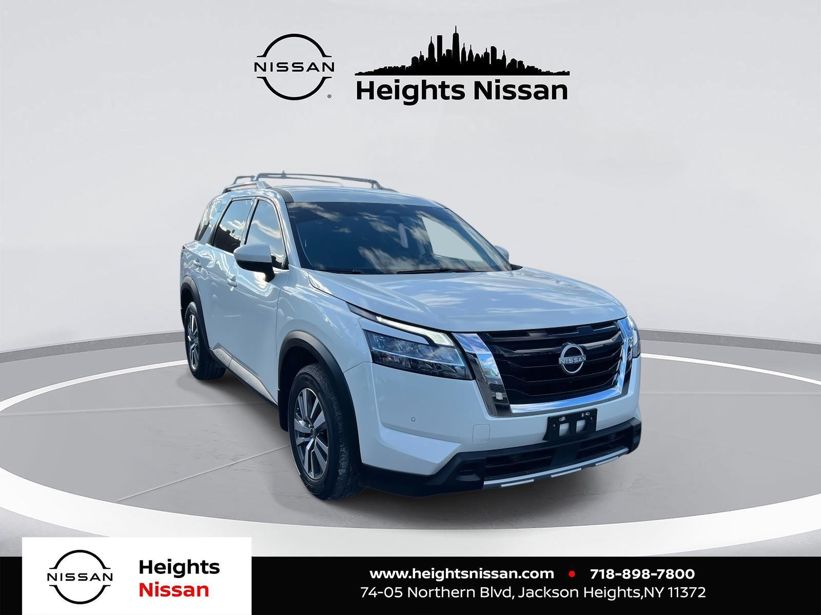 2024 Nissan Pathfinder SL 4WD