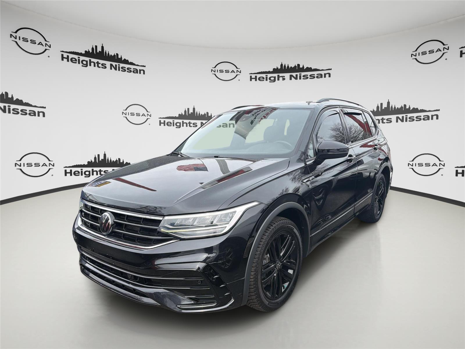 Black 2022 Volkswagen Tiguan SE R-Line Black FWD SUV / Crossover Front-Wheel Drive 8-Speed Automatic