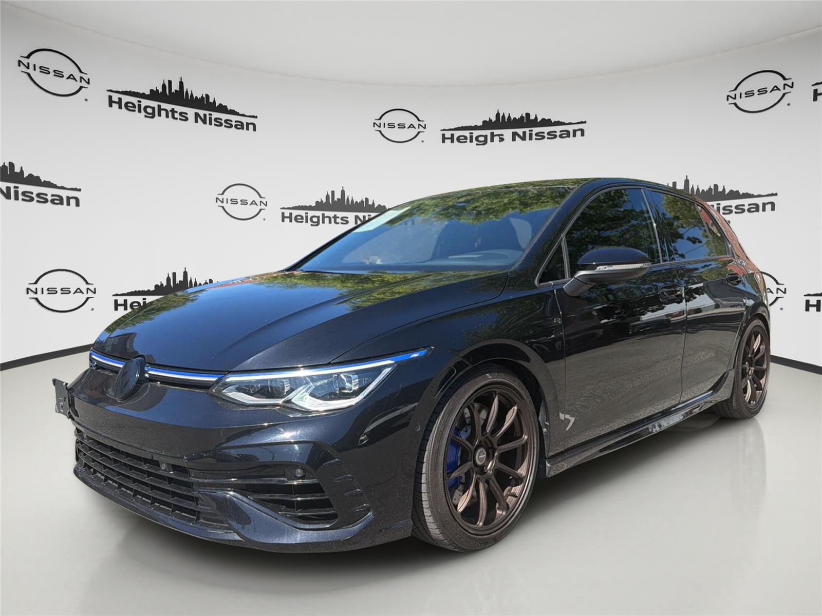 Deep Black Pearl 2022 Volkswagen Golf R 2.0T 4Motion AWD Hatchback All-Wheel Drive 6-Speed Manual