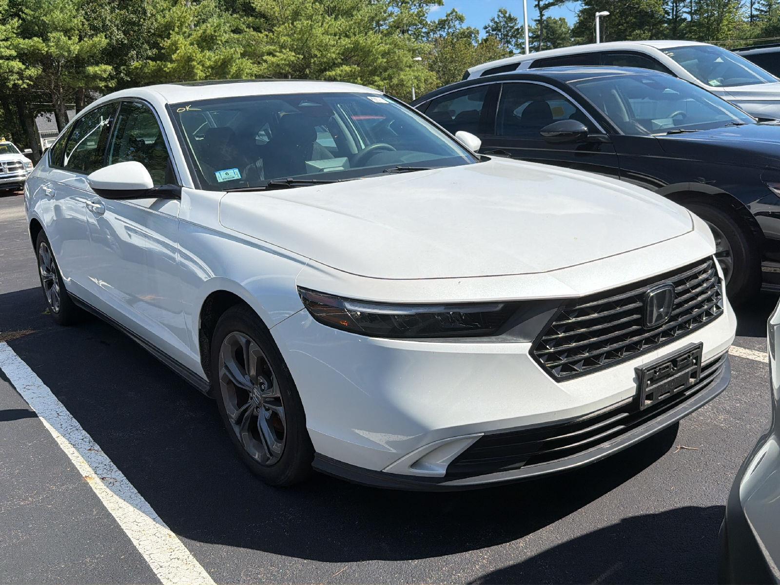 Platinum White Pearl 2023 Honda Accord Sedan Front-Wheel Drive Continuously Variable Transmission