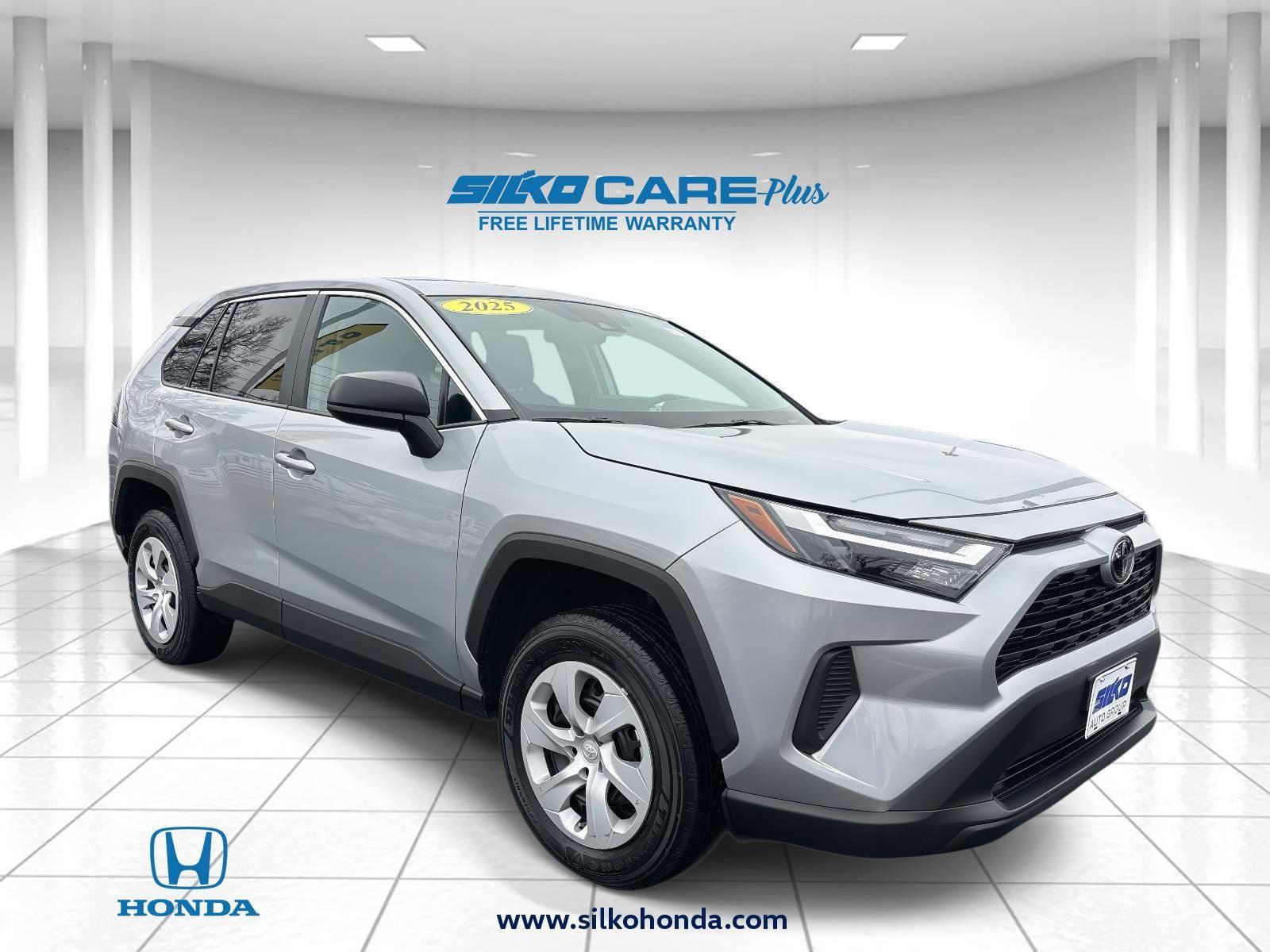 Silver Sky Metallic 2025 Toyota RAV4 LE AWD SUV / Crossover All-Wheel Drive 8-Speed Automatic