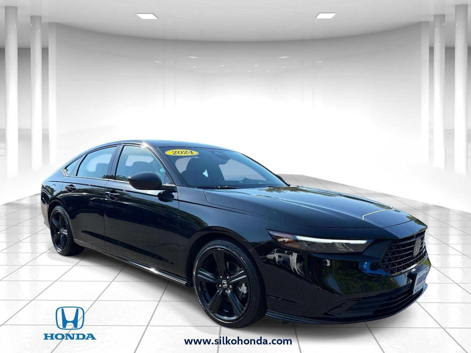 Crystal Black Pearl 2024 Honda Accord Hybrid Sport-L FWD Sedan Front-Wheel Drive 1-Speed Dual Clutch