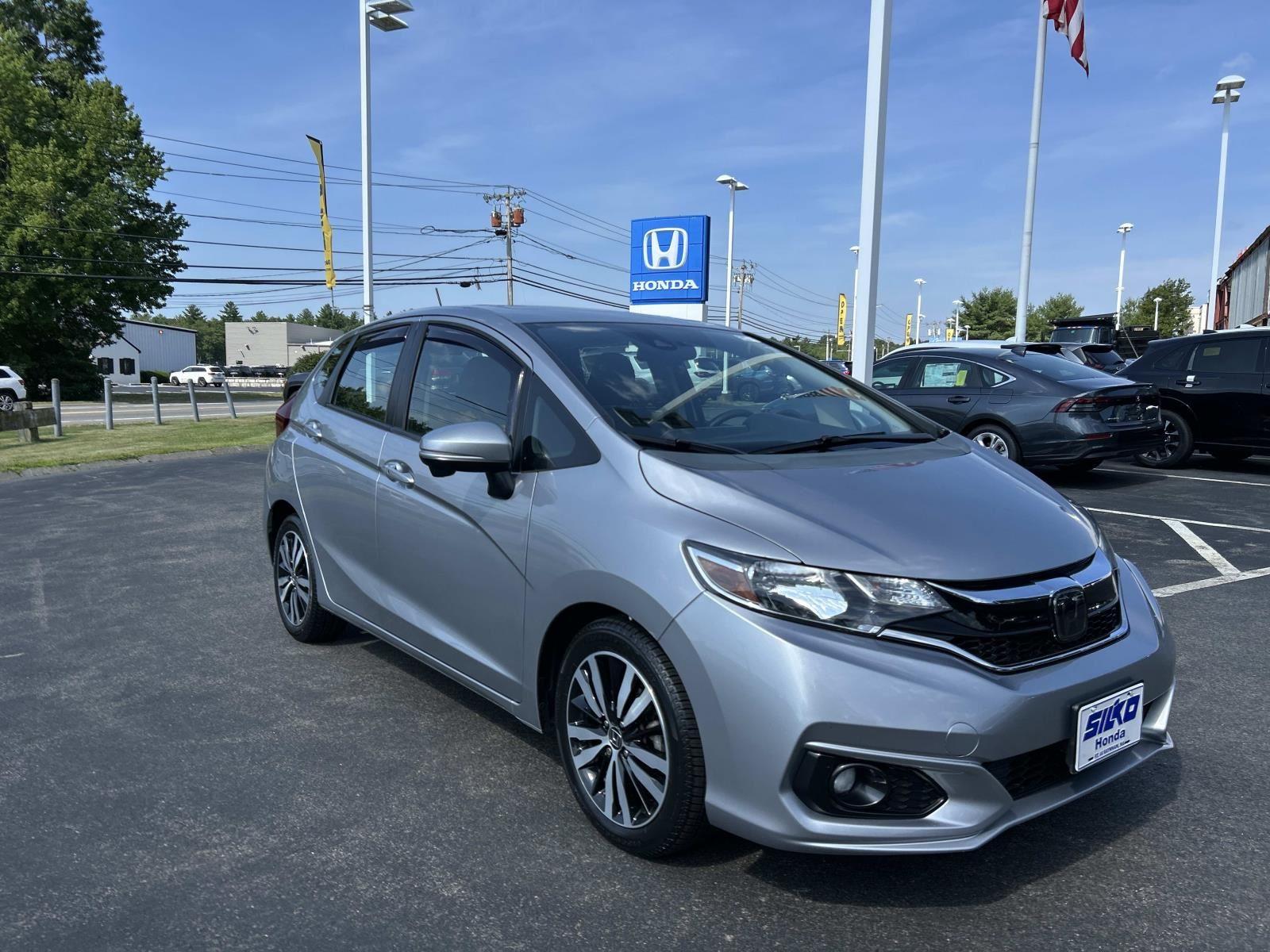 Lunar Silver Metallic 2018 Honda Fit Hatchback Front-Wheel Drive Continuously Variable Transmission