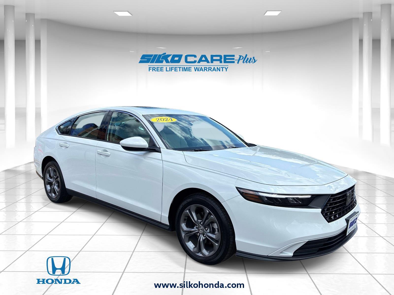 Platinum White Pearl 2024 Honda Accord Sedan Front-Wheel Drive Continuously Variable Transmission