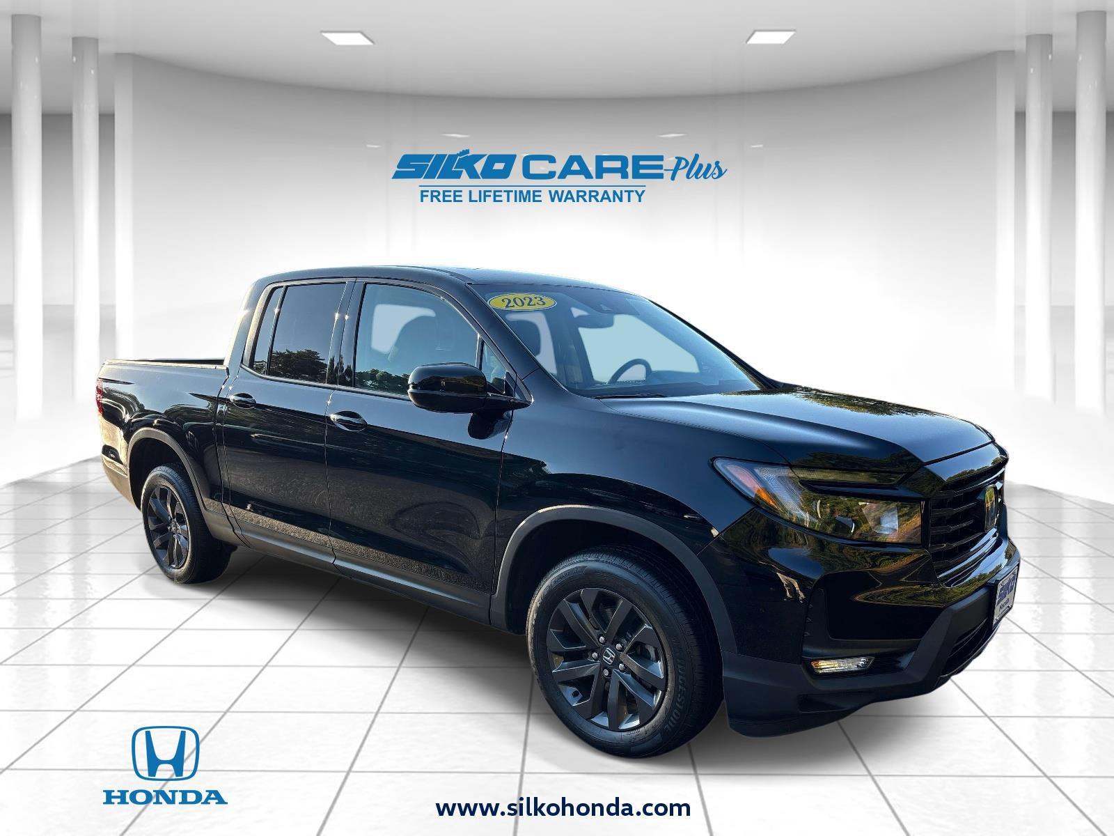 Crystal Black Pearl 2023 Honda Ridgeline Pickup Truck All-Wheel Drive Automatic