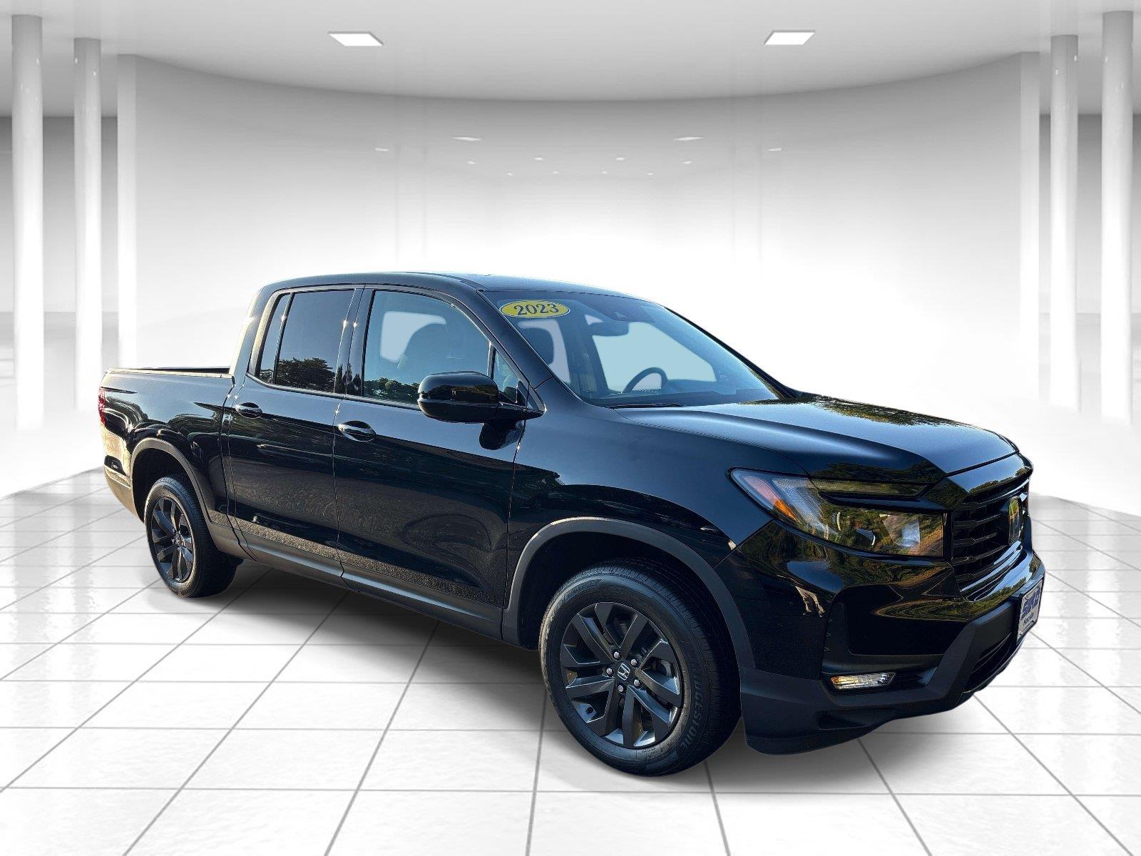 Crystal Black Pearl 2023 Honda Ridgeline Pickup Truck All-Wheel Drive Automatic