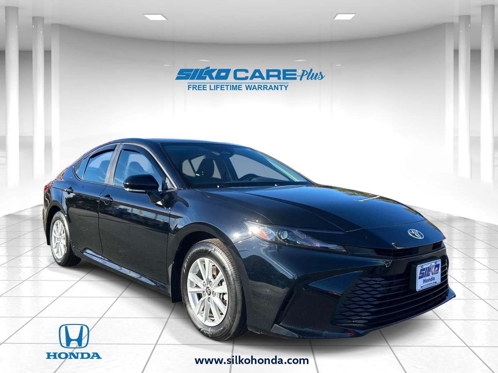 2025 Toyota Camry LE AWD
