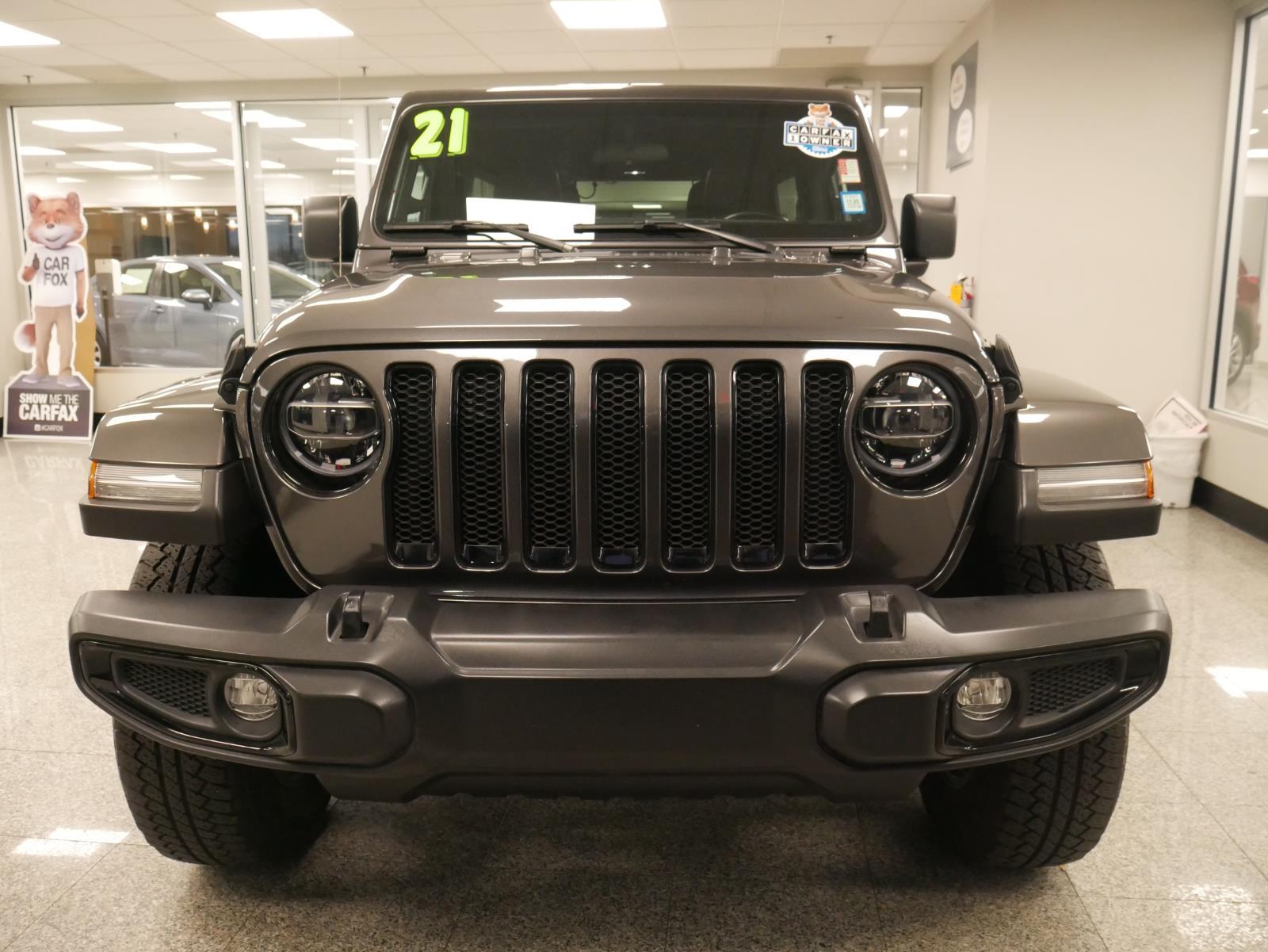 2021 Jeep Wrangler Unlimited Sahara Altitude 5