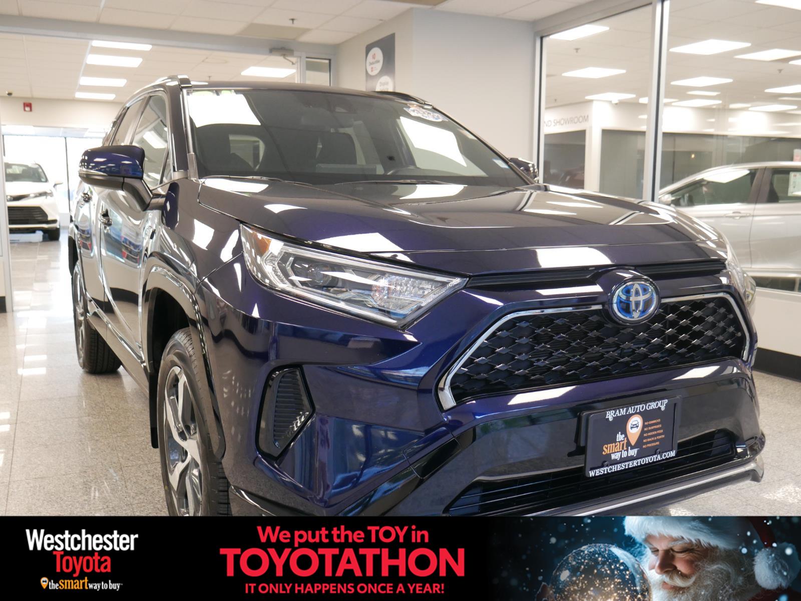 2021 Toyota RAV4 Prime SE 1