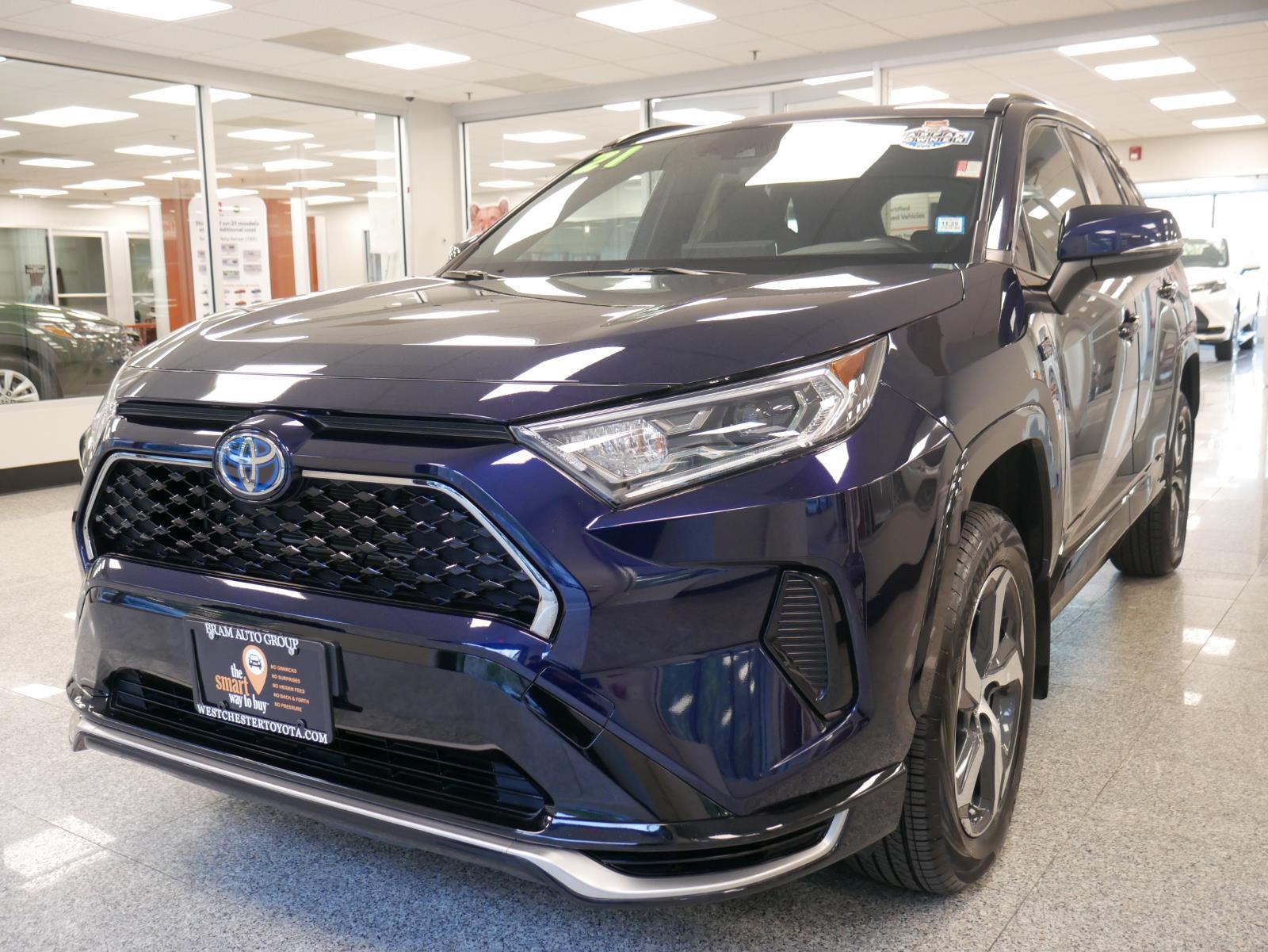 2021 Toyota RAV4 Prime SE 2