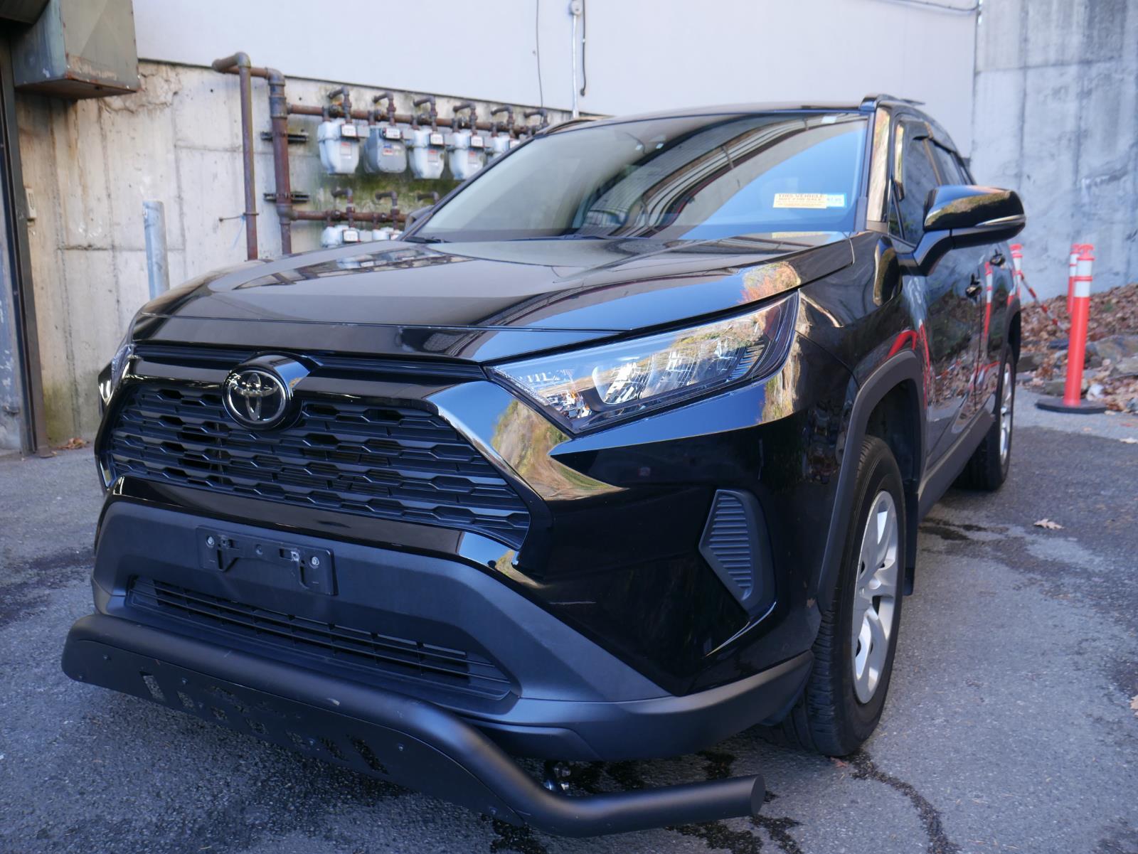 2020 Toyota RAV4 LE 2