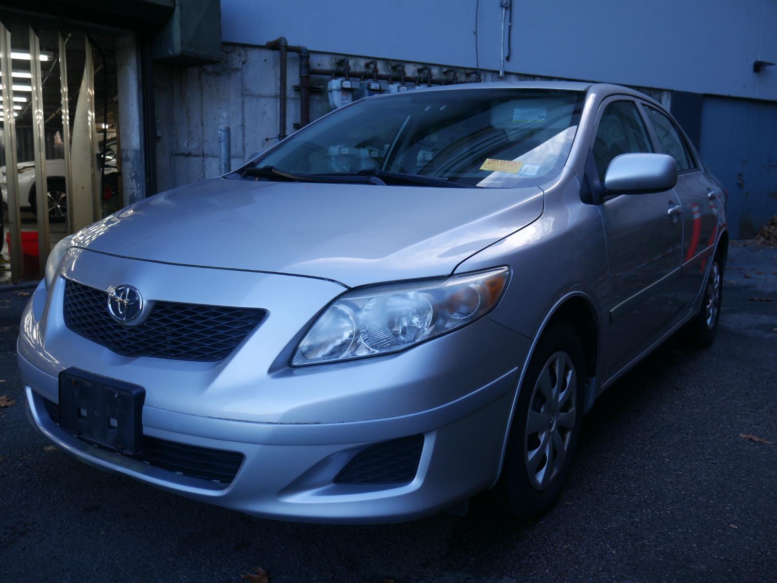 2010 Toyota Corolla LE 2