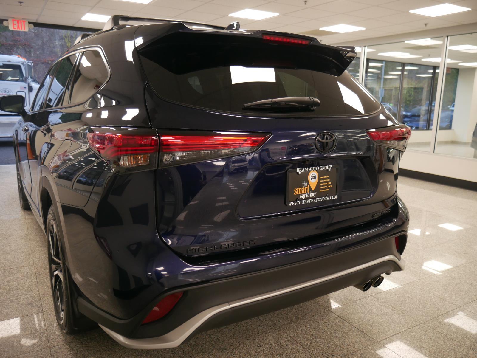 2022 Toyota Highlander XSE 3