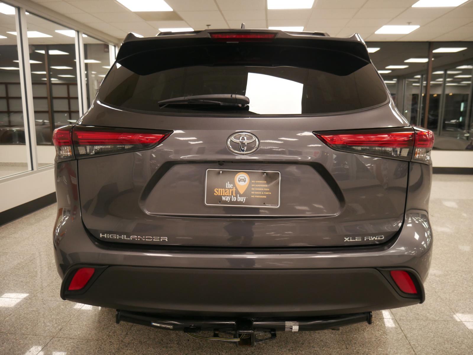 2021 Toyota Highlander XLE 6