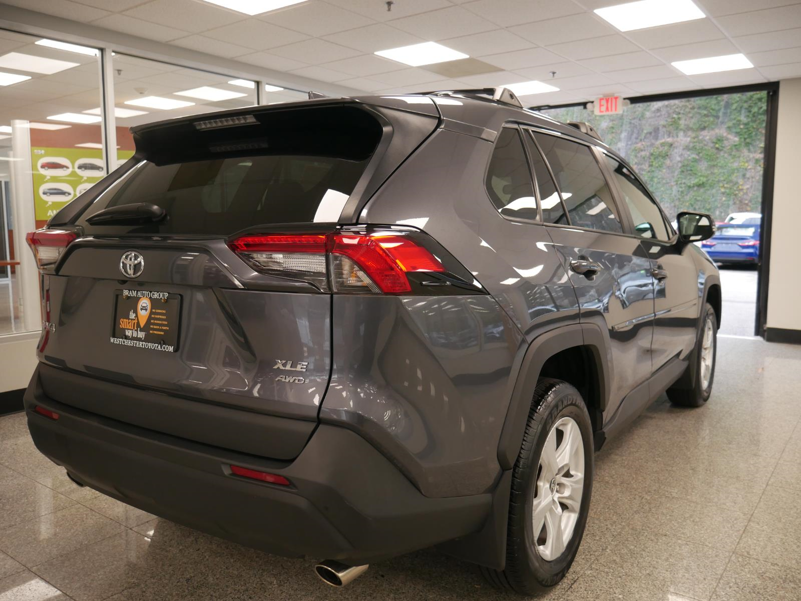 2021 Toyota RAV4 XLE 4