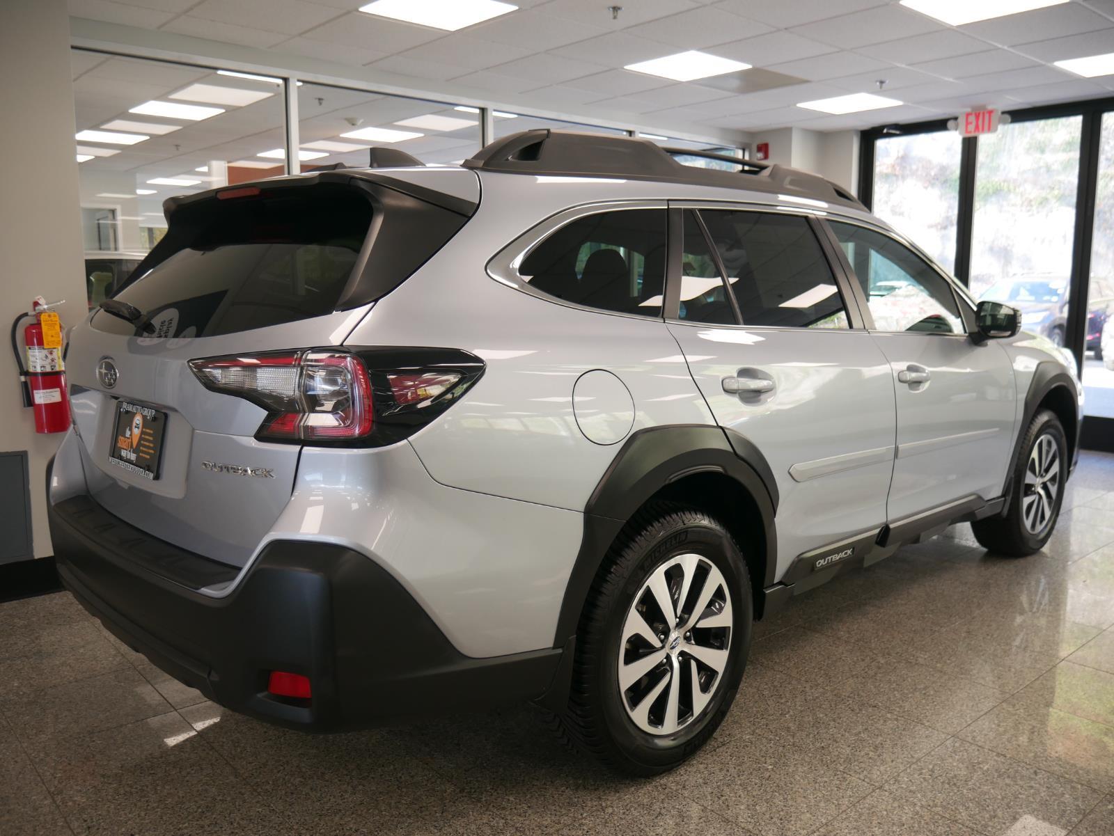 2024 Subaru Outback Premium 4