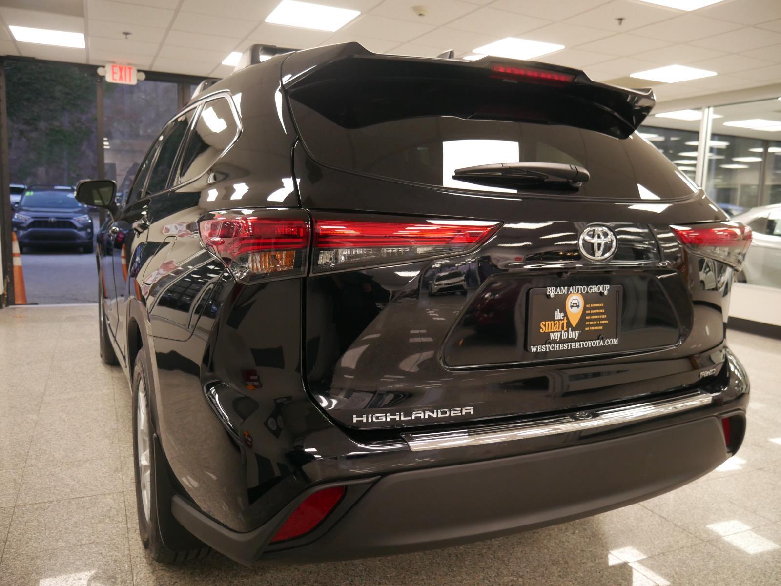 2022 Toyota Highlander L 3