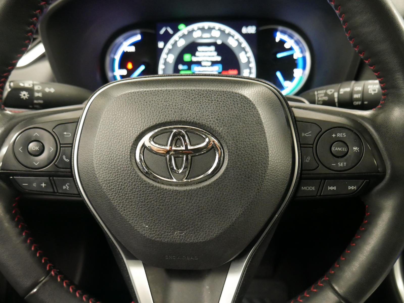 2022 Toyota RAV4 Prime XSE 19