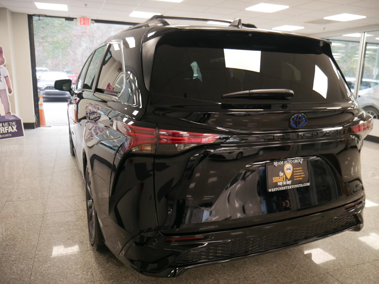 2024 Toyota Sienna XSE 2