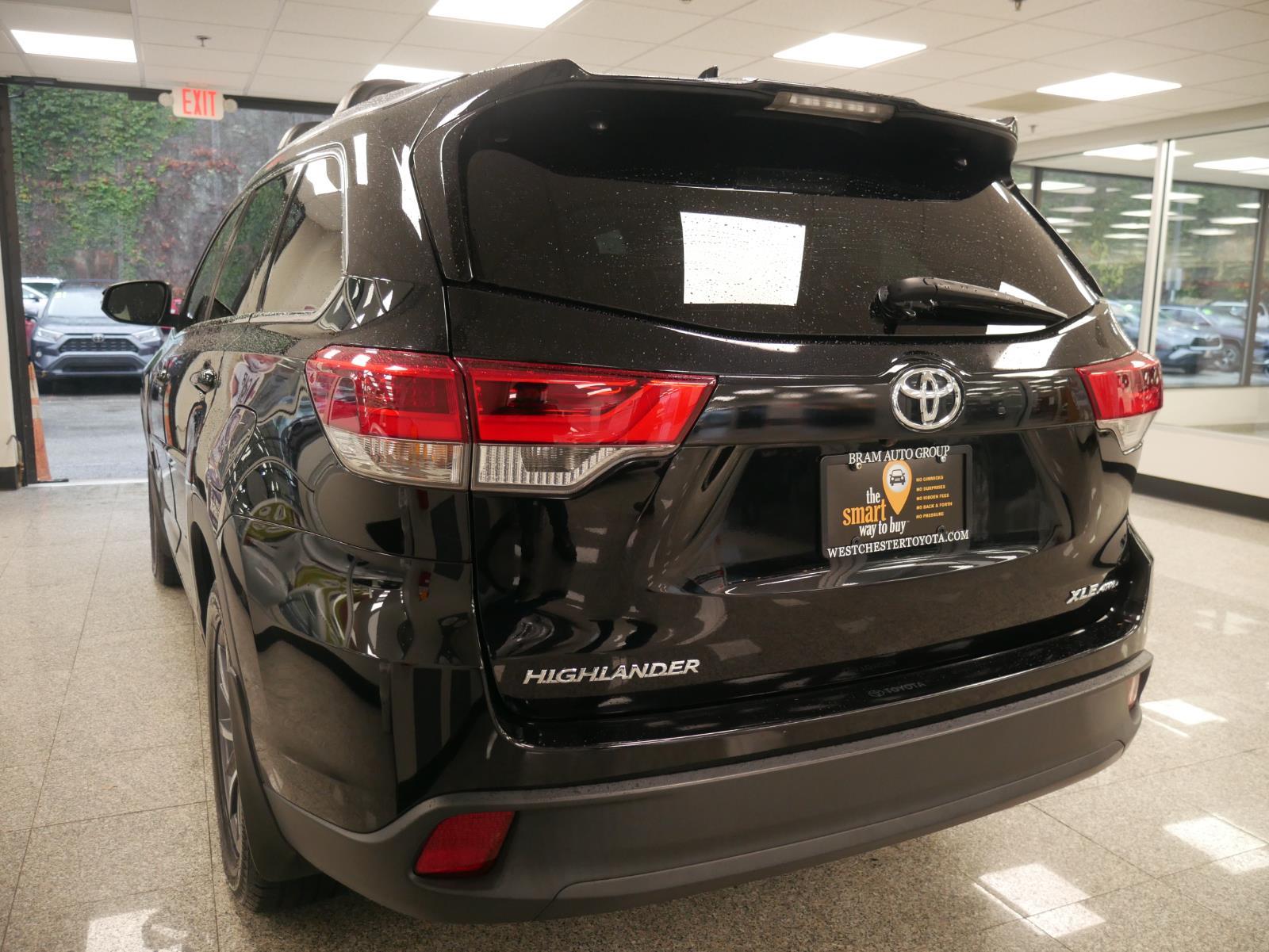 2018 Toyota Highlander XLE 3